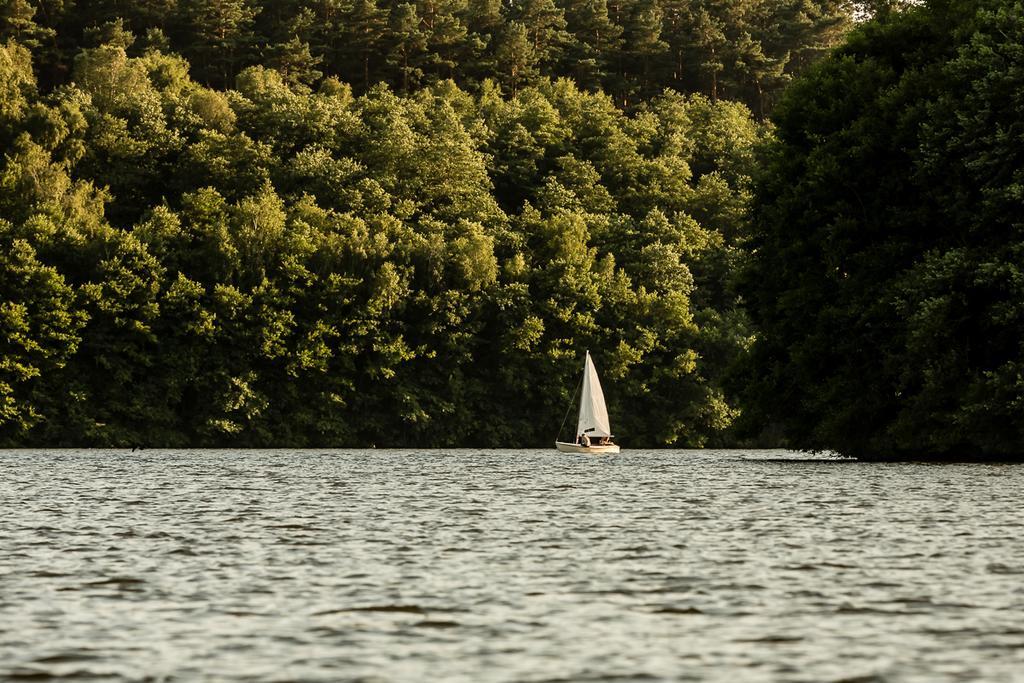 Gospodarstwo Nad Jeziorem Zalom  Exteriör bild